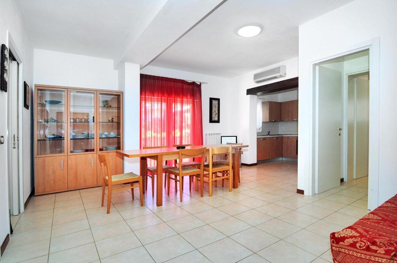 Milan Appartement Caorle Buitenkant foto